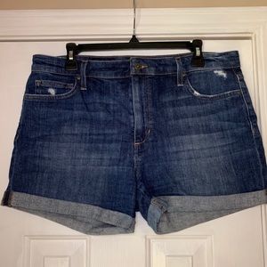 Jean shorts: Joe’s size 30
5” rolled up shorts